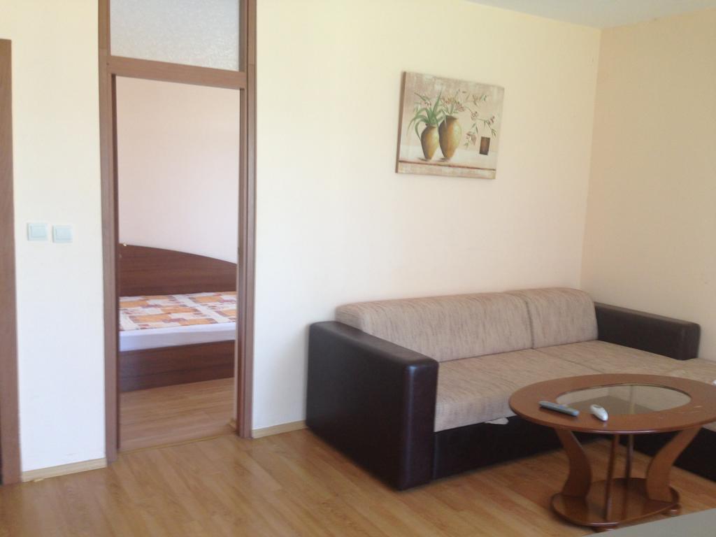 Gardenia Apartments Primorsko Værelse billede