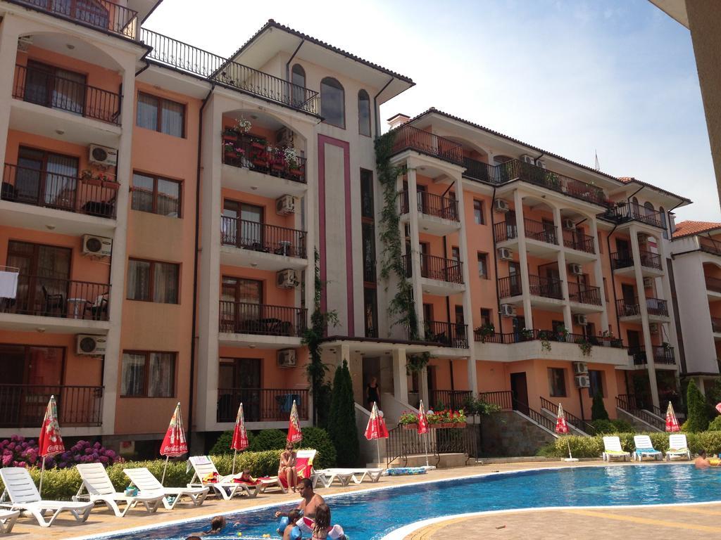 Gardenia Apartments Primorsko Eksteriør billede